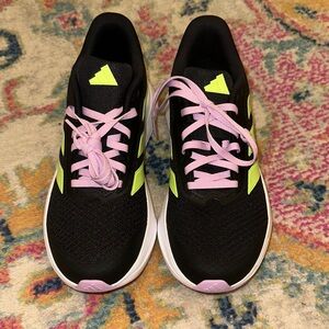 Adidas Women's Black and Yellow Athletic Shoes